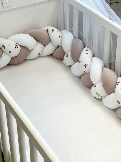 copankovy mantinel s podzimními listky