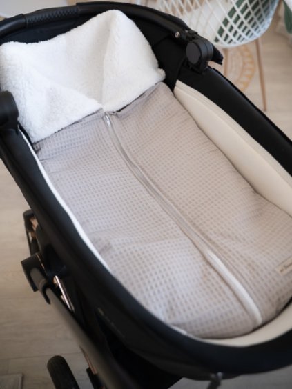 prechodovy fusak do kocarku vaflovy sedy