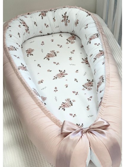 hnizdecko bavlnene kyticky