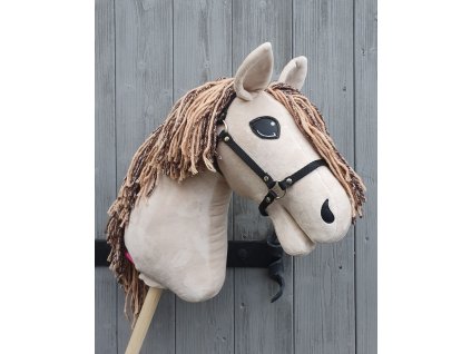 Hobby Horse Ariel s ohlávkou