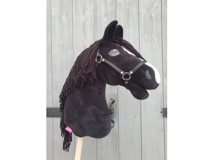 Hobby Horse Freja s ohlávkou