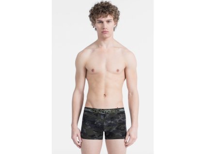 Calvin Klein Boxerky Camo Print Black S + textilní rouška ke každé objednávce zdarma