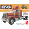 Plastový model kamion AMT 1390 - Chevrolet Bison (1:25)