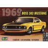4931 plastovy model auto revell monogram 4313 69 boss 302 mustang 1 25