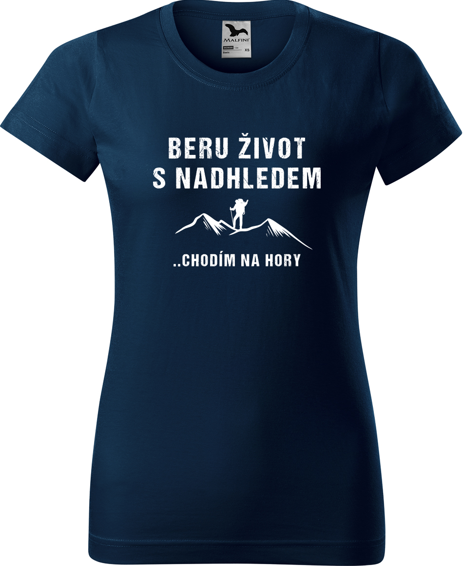 Dámské tričko na hory - Beru život s nadhledem, chodím na hory Velikost: XL, Barva: Námořní modrá (02), Střih: dámský