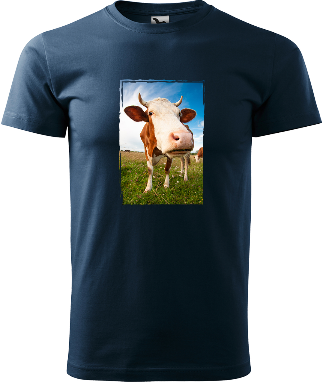 Pánské tričko s krávou - Na pastvě Velikost: 3XL, Barva: Námořní modrá (02), Střih: pánský