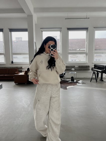 AFF63507 DEA4 4ACD 9C1F D4927A152EDD