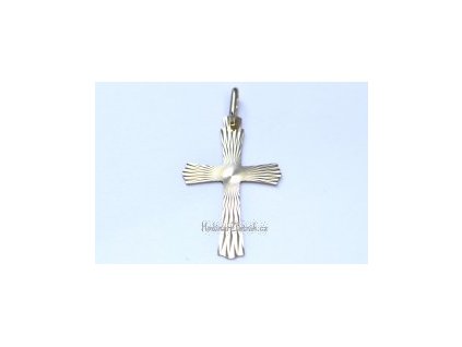 zlatý přívěšek křížek