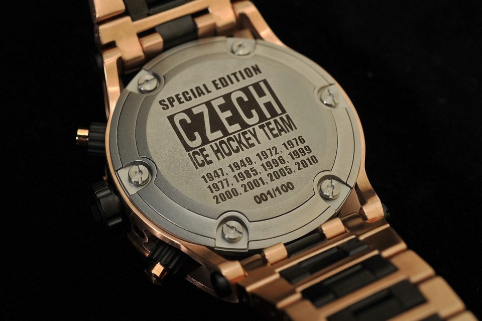 Nákup limitovaných hodinek CZECH ICE HOCKEY TEAM 001 / 100