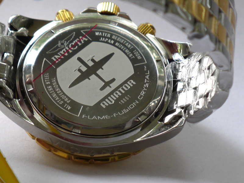 Invicta-18851-Aviator-Two-Tone-Watch_05