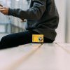 Howies ragasztószalagos doboz