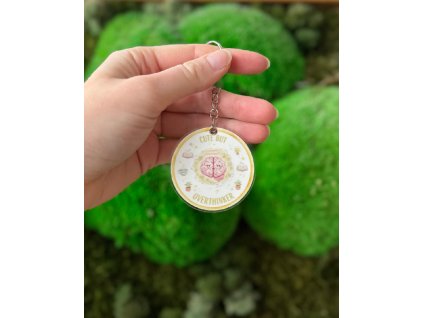 Klíčenka Cute but overthinker