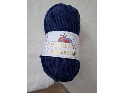 Tmavě modrá se třpytkami