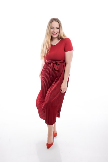 Plisovane saty MOLLY vinova
