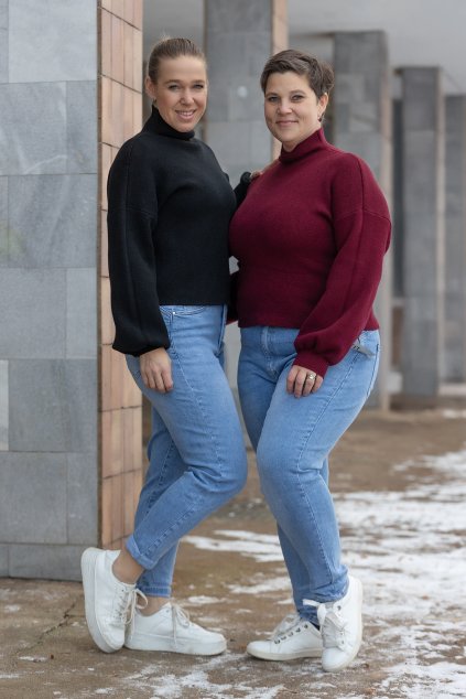 damske mom fit dziny rolls moon girl svetle modra