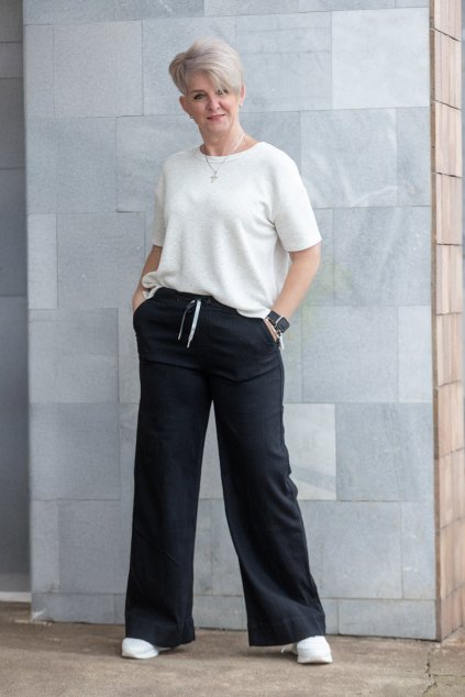 damske dziny s rovnym strihem palfi cerna