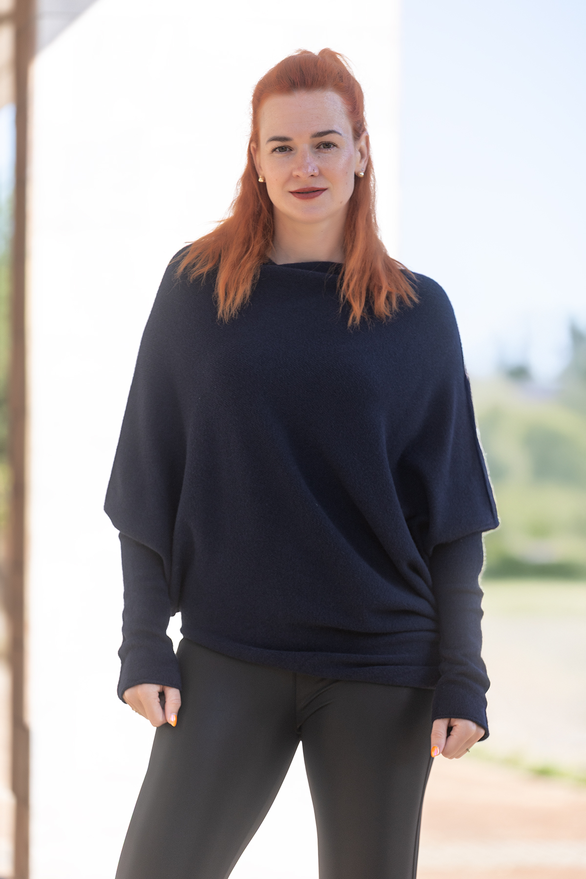 Italy fashion Svetr LOTTA Barva: Tmavě modrá