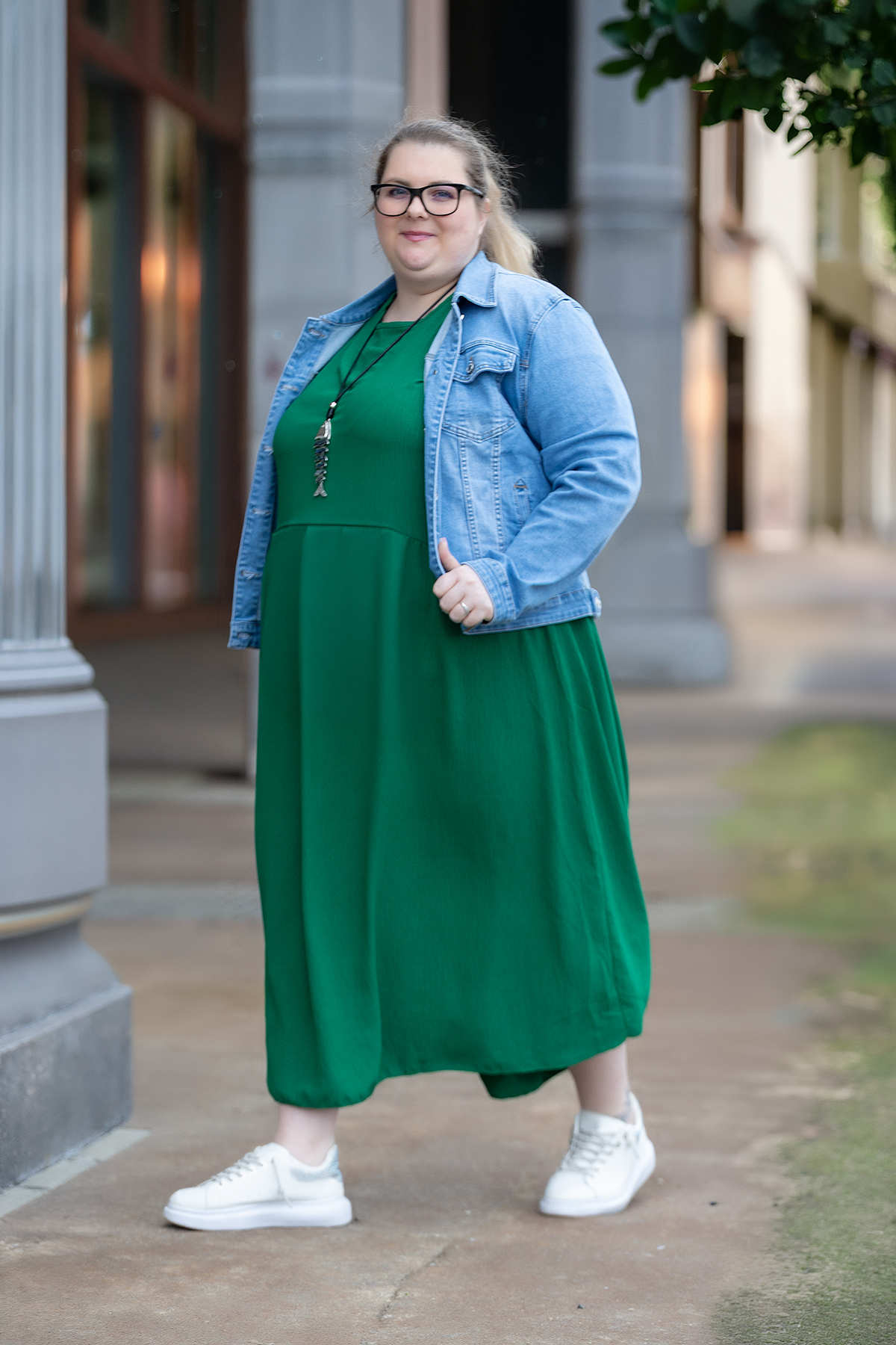 Italy fashion Maxi šaty VIANA Barva: trávově zelená