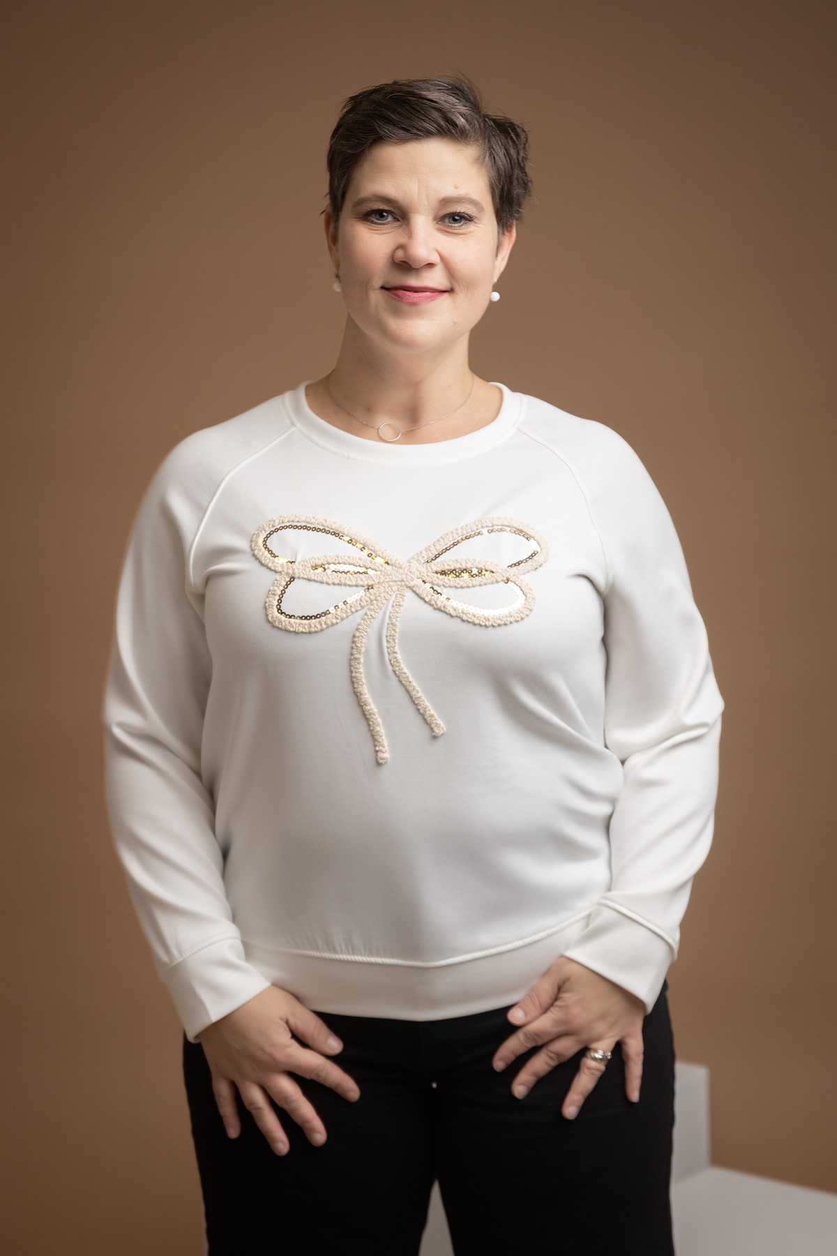 Italy fashion Elegantní mikina JAMIE Barva: Bílá