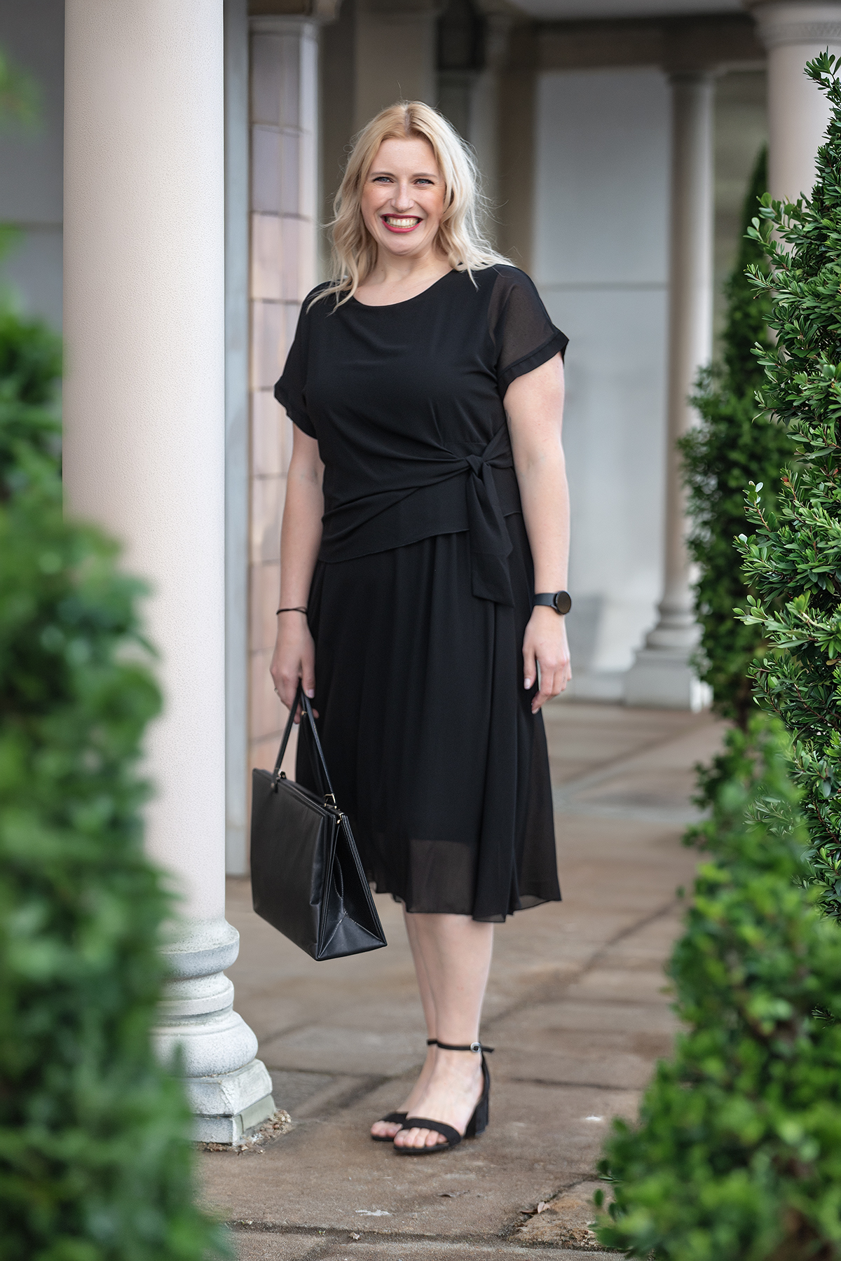 Levně Italy fashion Elegantní šaty PALAS Barva: Černá