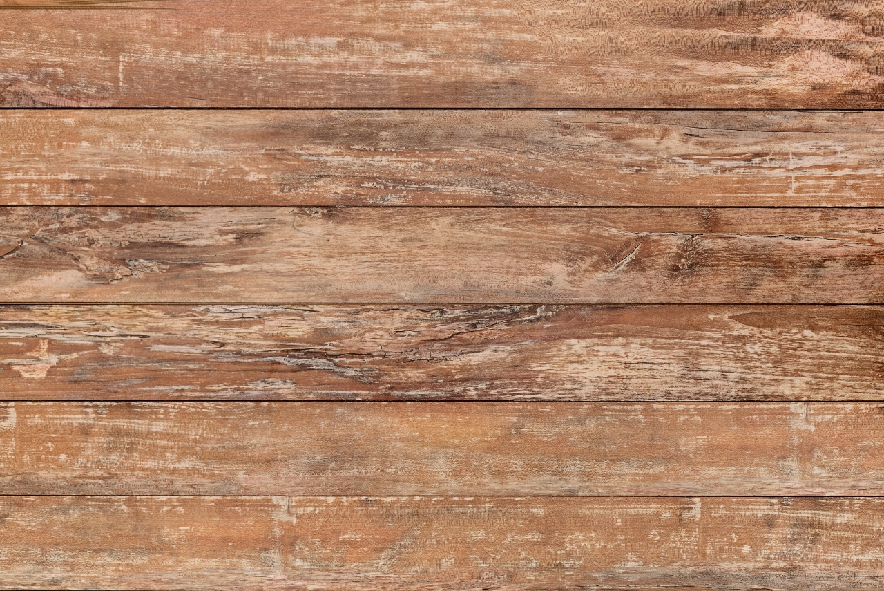 Die Renovierung eines alten Holzbodens zahlt sich aus