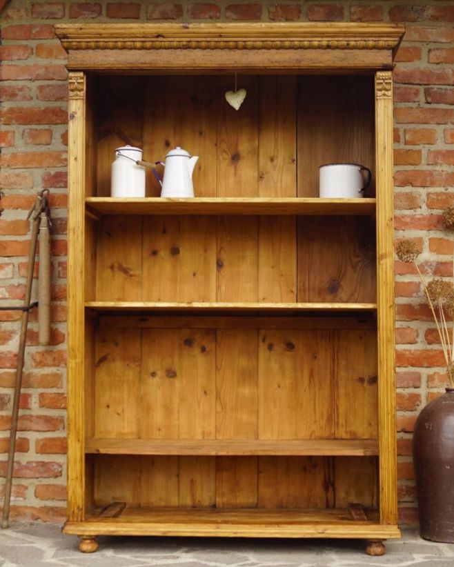 Schrank behandelt mit PNZ Außenöl 0,75 l, Farbton Eiche/Olive 🌿 Das Öl betont die Holzmaserung, gleicht den Farbton aus...