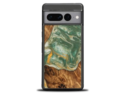 Handyhülle aus Holz mit Epoxidharz