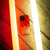iPhone Handyhülle aus Holz mit Epoxidharz - Neonlicht Paris (Handy-Modell Apple iPhone 13)