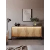 komoda flow v modernim obyvacim pokoji