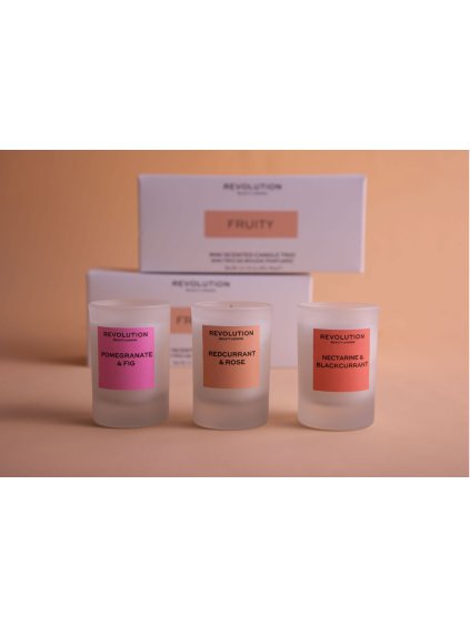 Revolution Home Fruity Mini Scented Candle Trio - set vonných svíček s osvěžující ovocnou vůní 3 x 40g