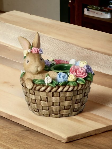 E84F7A94 7FF9 486B 8DCC B7152214B9C1