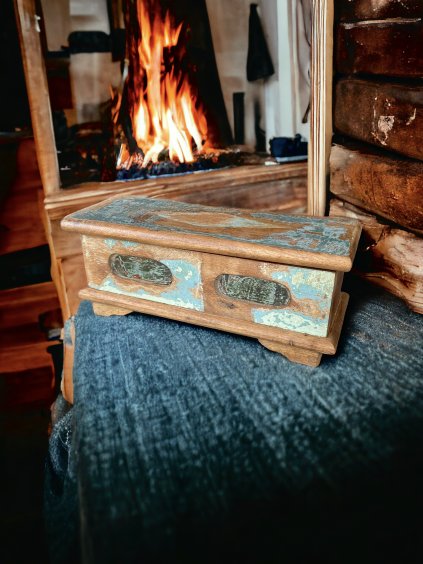 7C305181 EE58 4CA1 B965 C5A6F1AB8DA3