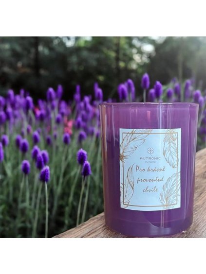 Svíčka aromatická ve skle s vůní levandule