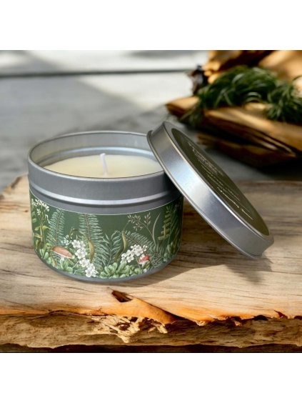 Vonná svíčka v plechové dóze tmavý dub a mech