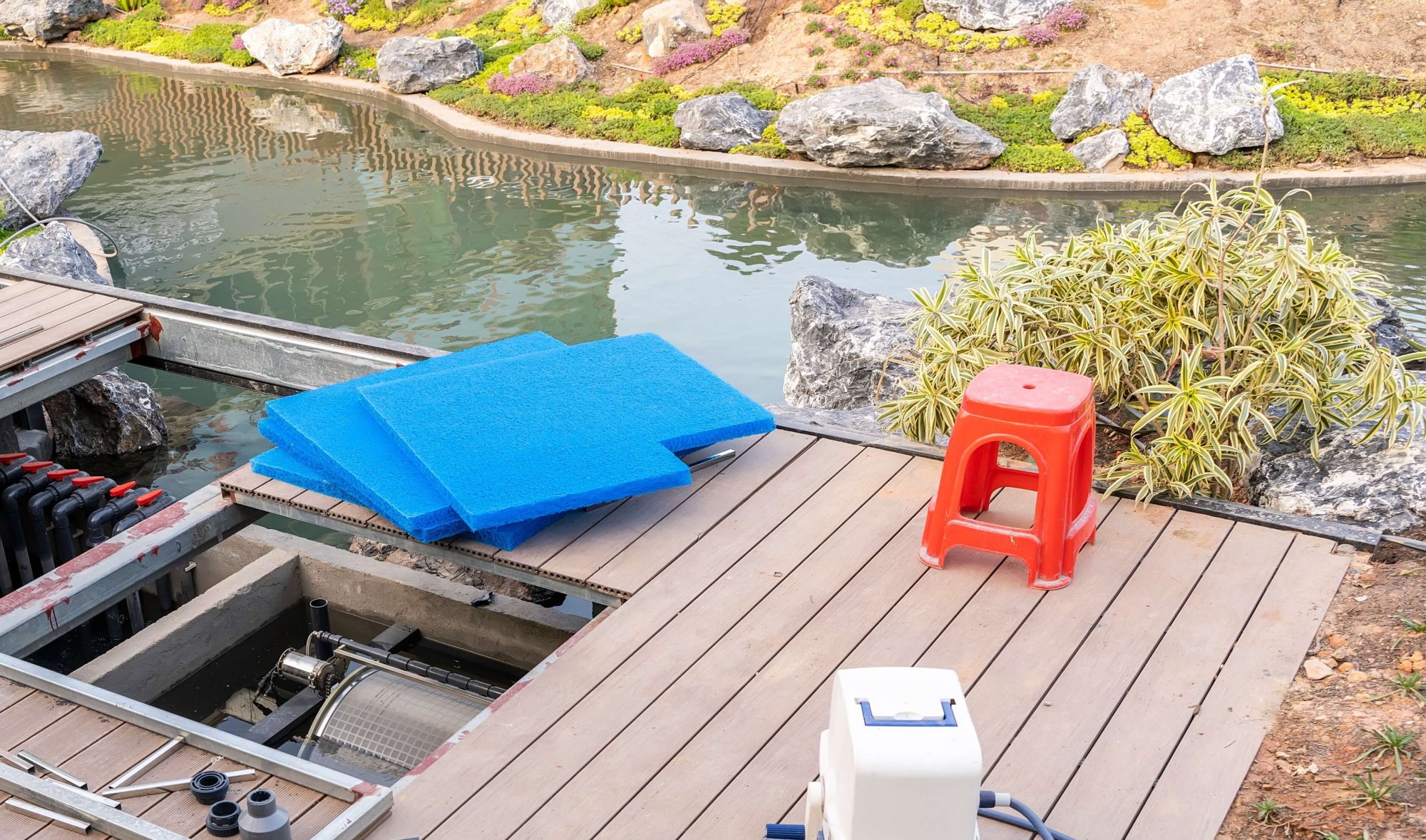 Jak prodloužit životnost filtrace v jezírku?