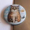 Kocour a kotě v zimě magnet 56 mm