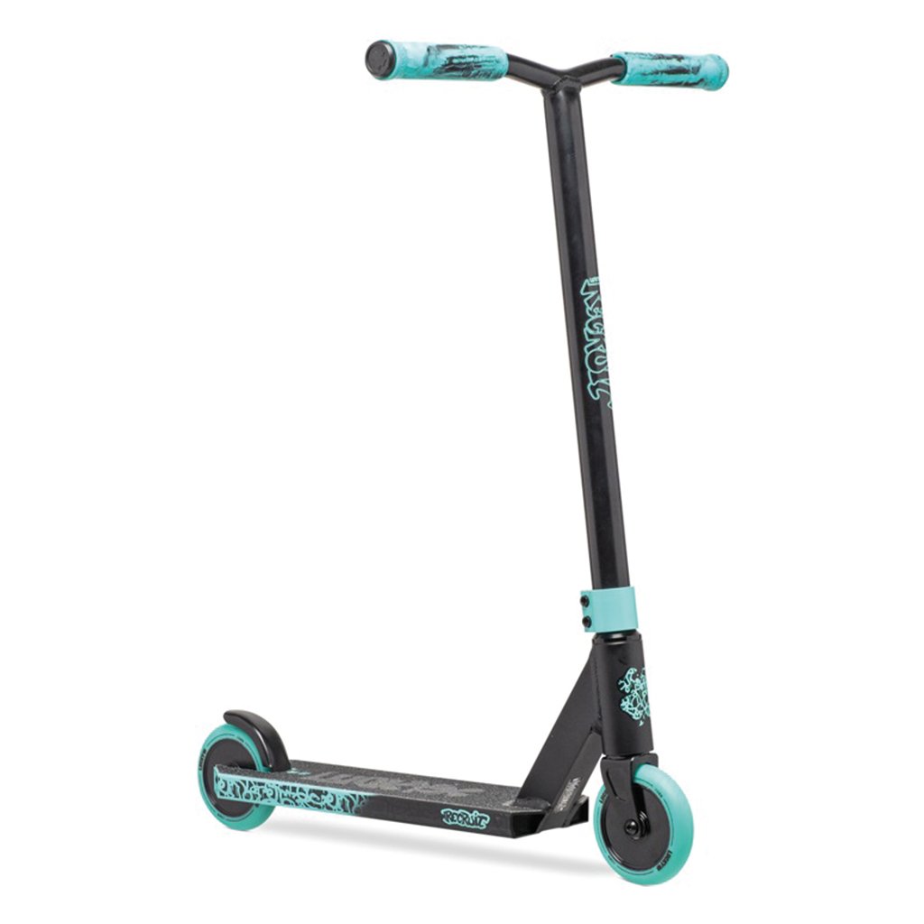 Lucky Recruit 2022 Pro Scooter Black Honzovy Longboardy