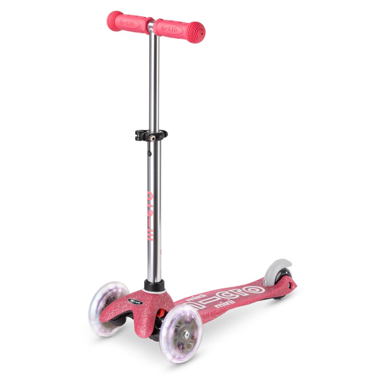 Levně Micro - Mini Deluxe Glitter LED Pink - Dětská koloběžka