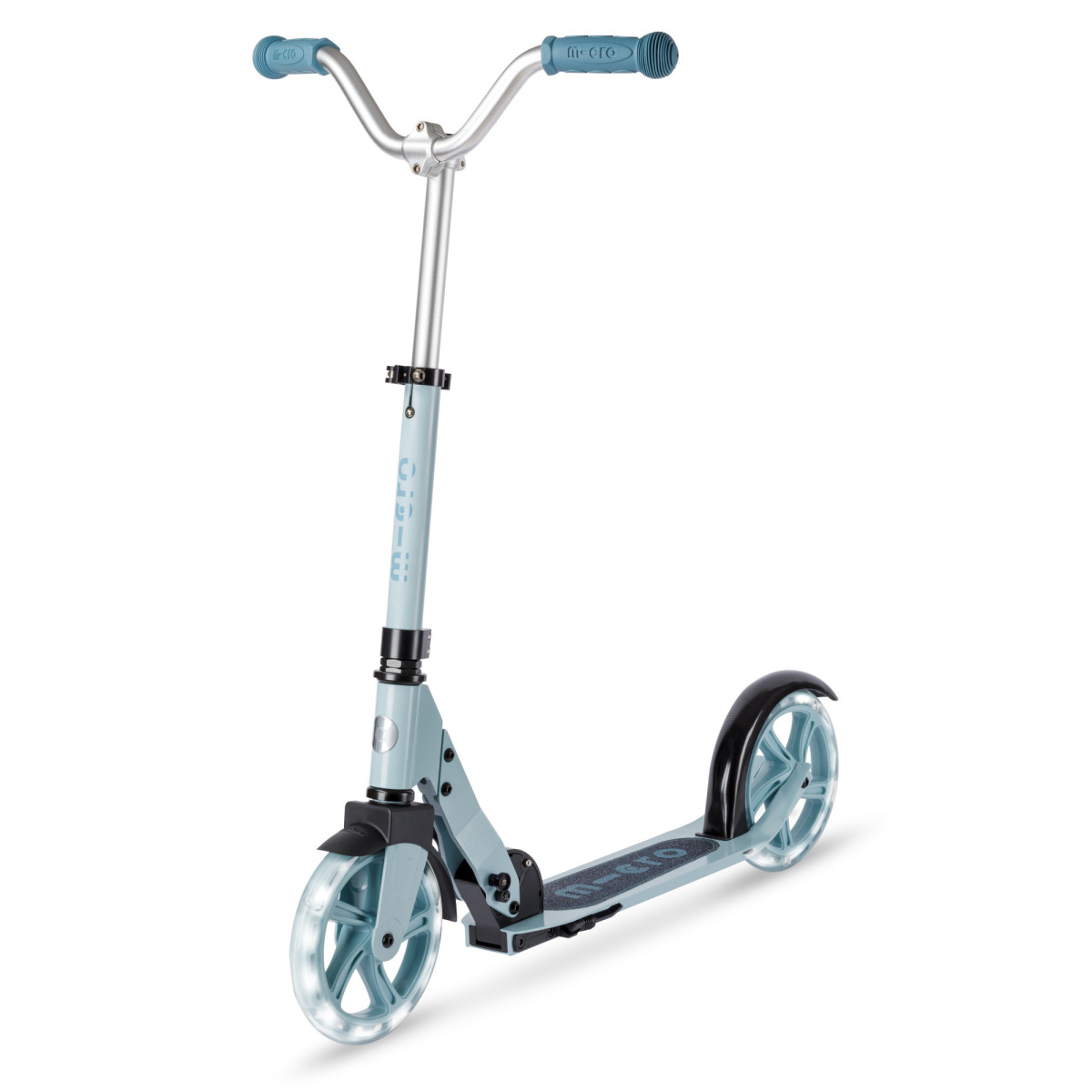 Levně Micro - Cruiser LED Frosty Blue - Dětská skládací koloběžka