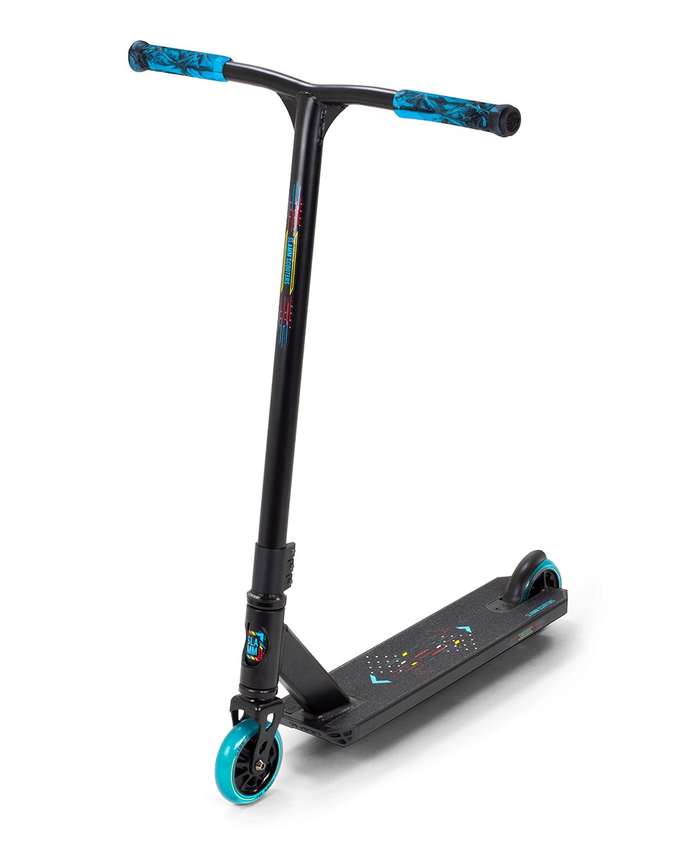 Slamm - Classic V9 - Black/Blue - Freestyle koloběžka