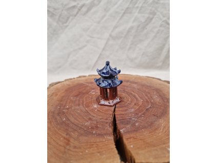 Keramická figurka k bonsajím 35x35x50mm