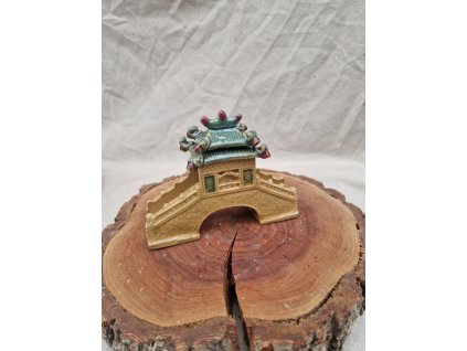 Keramická figurka k bonsajím 138x40x103mm