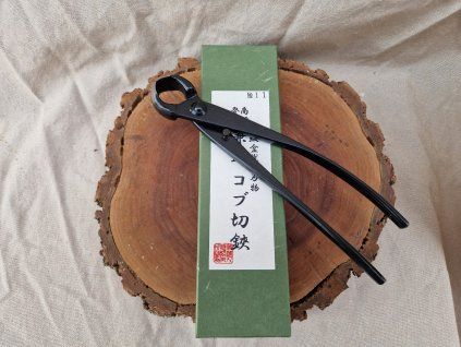 Kaneshin kleště čelní konkávní 210mm