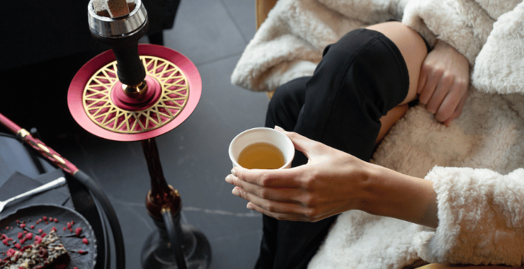 Jídlo a pití k vodní dýmce