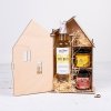 Darčekový domček Hooray set sirup bazový kvet med kvetový džem jahodový