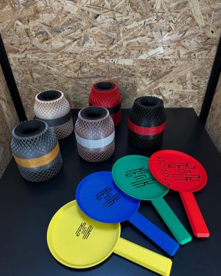 Naše Heepot Grid a na zakázku dělané šablony na posyp dortů s logem @stodolaherink 😊 Výbavy pro restaurace a bistra na...