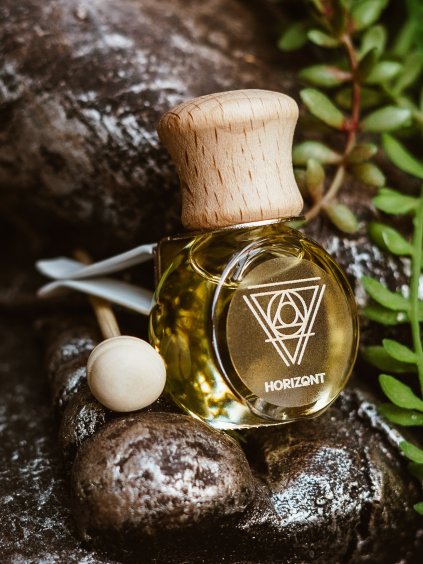 Difuzér do auta CIZINEC (černý čaj a pepř) | 9 ml