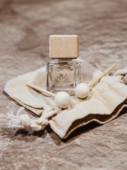 Difuzér do auta MORAVA (rebarbora a švestka) | 5 ml