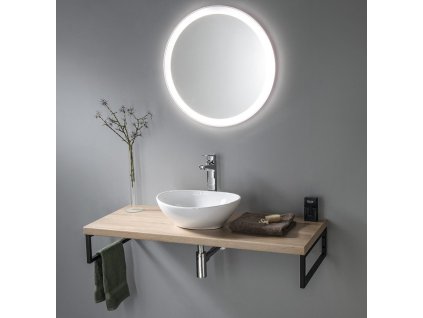 vg750.185070140785152