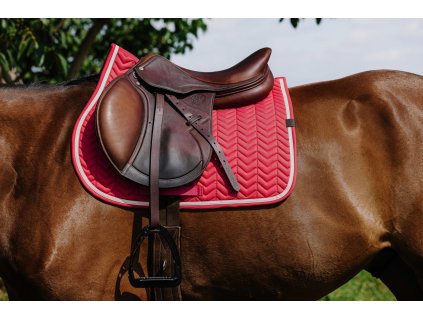 Dečka podsedlová Softypop Equithème, všestranná, raspberry